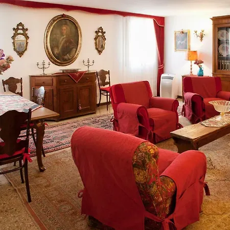 Ca Lezze Bell'appartamento Nel Cuore Di Apartman *