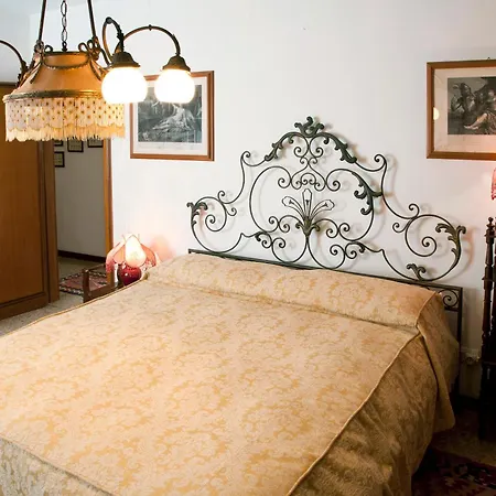 Apartment Ca Lezze Bell'appartamento Nel Cuore Di *