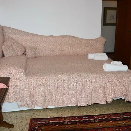 Apartment Ca Lezze Bell'appartamento Nel Cuore Di Venice
